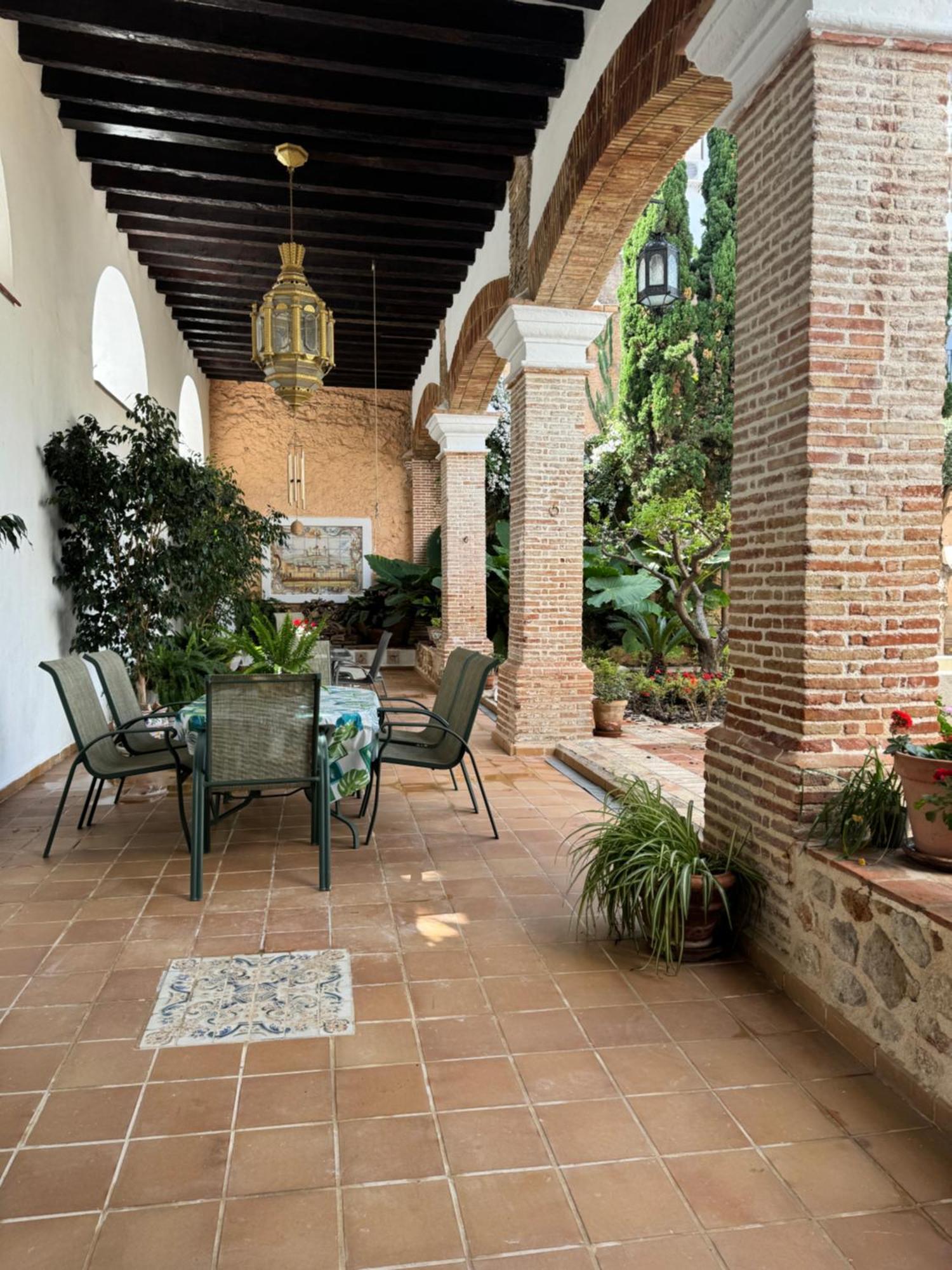 Garden Suites Xativa Casa Rural Eksteriør billede